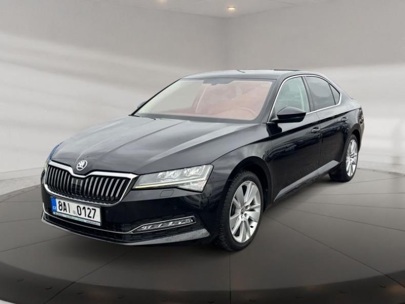 Škoda Superb - hlavní foto