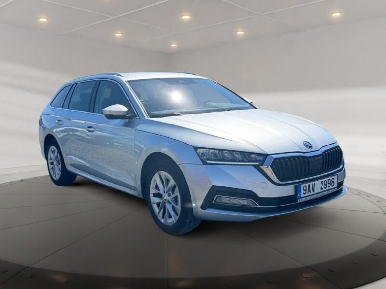 Škoda Octavia - hlavní fotka