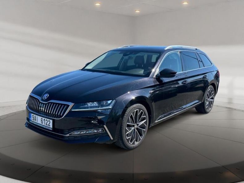 Škoda Superb - hlavní foto