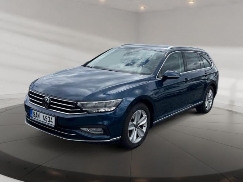 Volkswagen Passat - hlavní foto