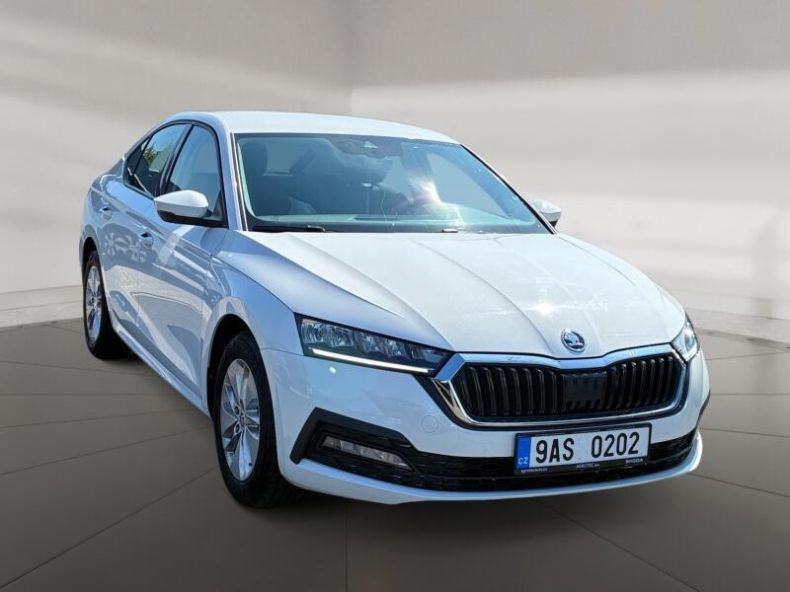 Škoda Octavia - hlavní fotka