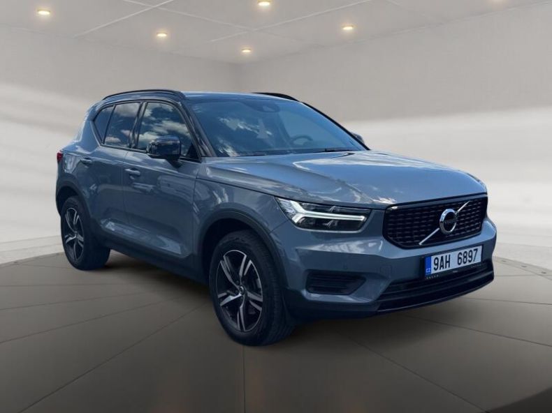 Volvo XC40 - hlavní fotka
