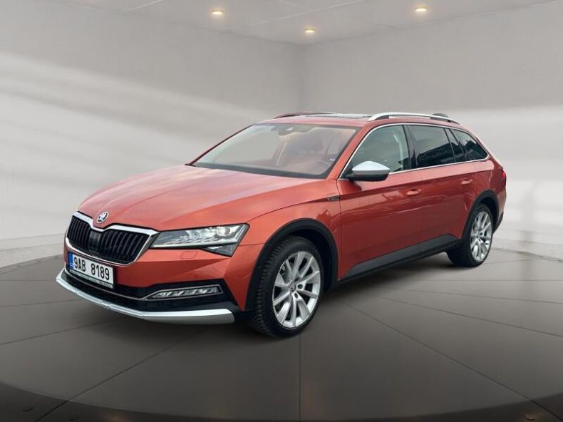 Škoda Superb - hlavní foto