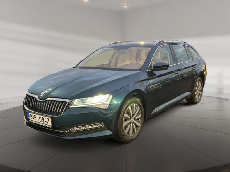 Škoda Superb - hlavní foto
