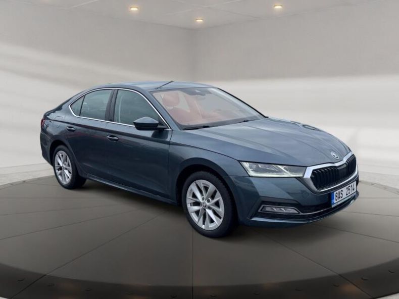 Škoda Octavia - hlavní fotka