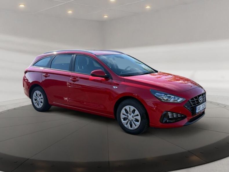 Hyundai i30 - hlavní fotka