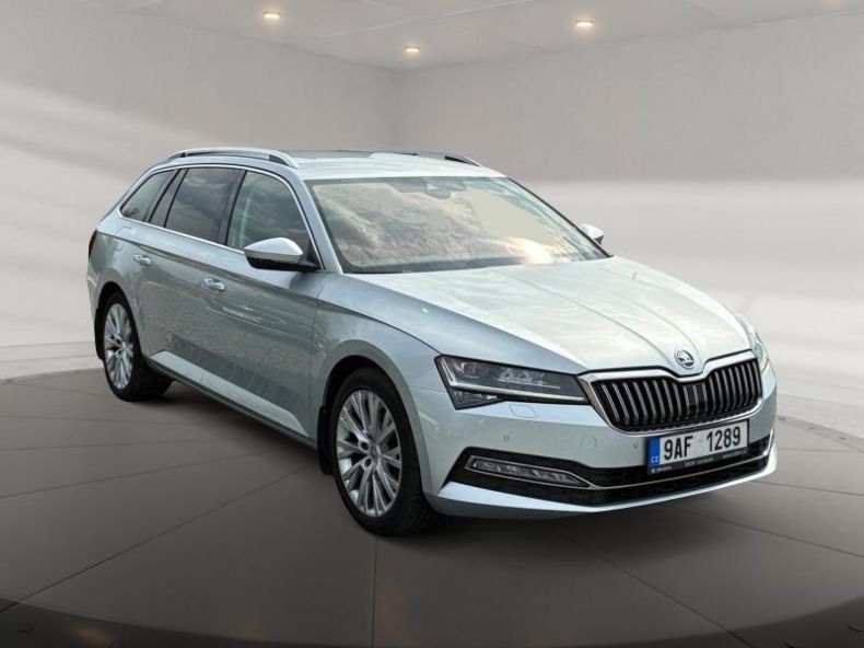 Škoda Superb - hlavní fotka