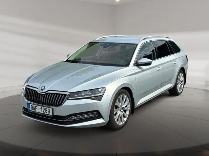 Škoda Superb - hlavní foto