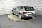 Škoda Superb - fotka číslo 7