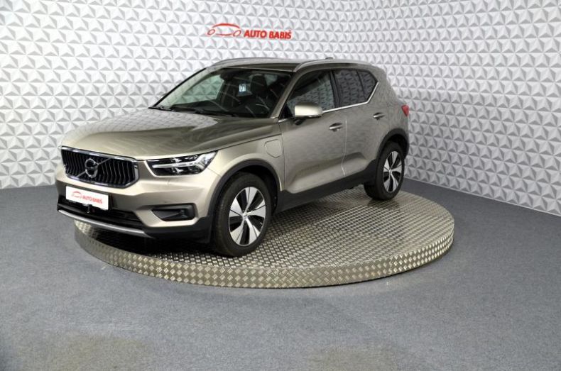 Volvo XC40 - hlavní foto