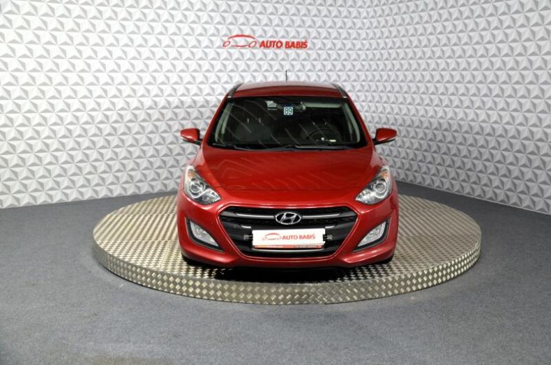 Hyundai i30 - hlavní foto