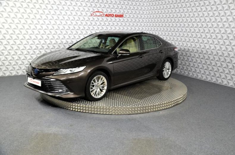 Toyota Camry - hlavní foto