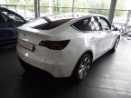 Tesla Model Y - fotka číslo 2