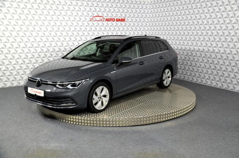 Volkswagen Golf - hlavní foto