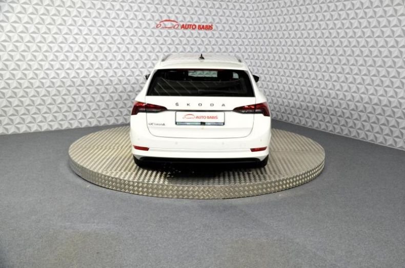 Škoda Octavia - hlavní fotka