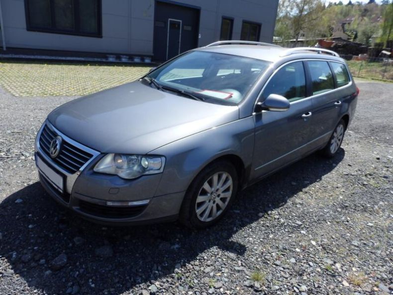 Volkswagen Passat - hlavní fotka inzerátu