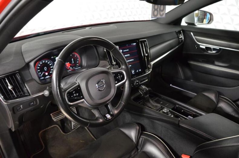 Volvo V90 - hlavní fotka