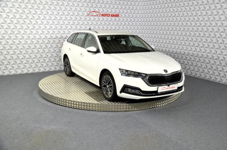 Škoda Octavia - hlavní fotka
