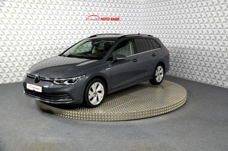 Volkswagen Golf - hlavní foto