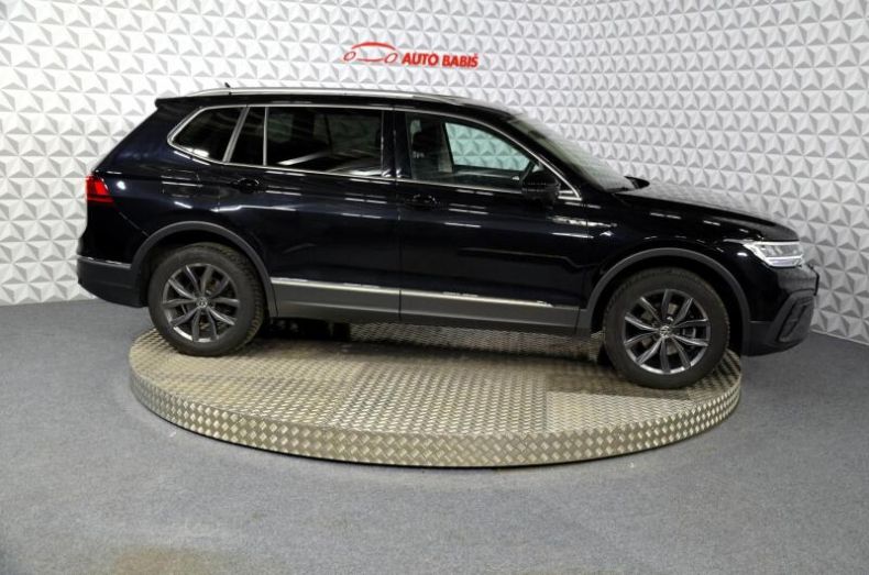 Volkswagen Tiguan - hlavní fotka