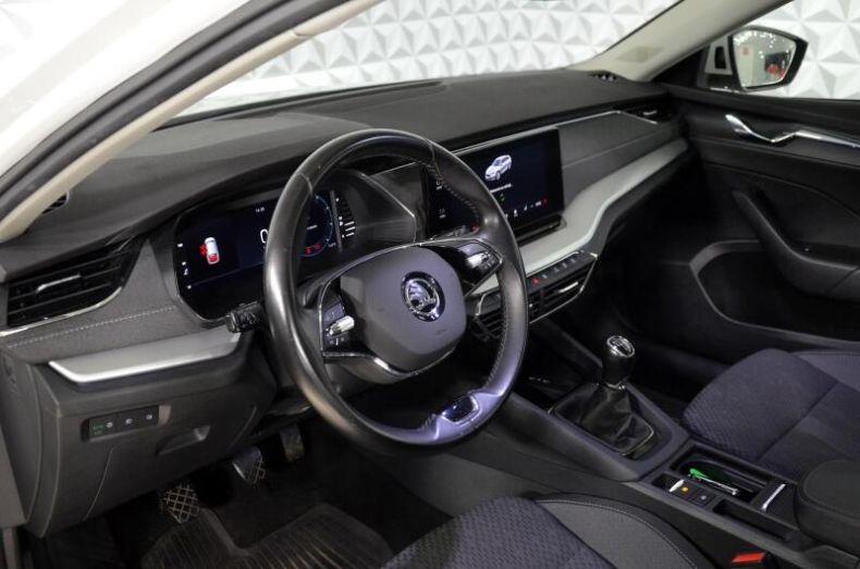 Škoda Octavia - hlavní fotka