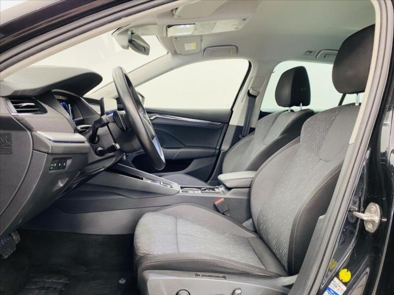 Škoda Octavia - hlavní fotka