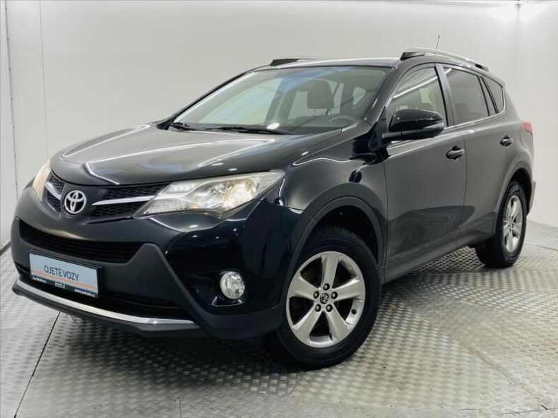 Toyota RAV 4 - hlavní foto