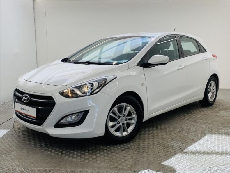 Hyundai i30 - hlavní foto