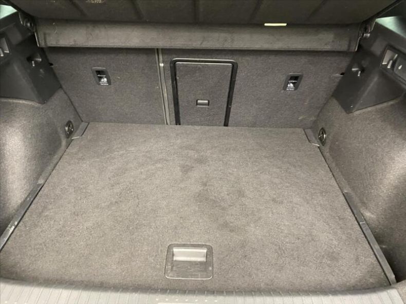 Cupra Formentor - hlavní fotka