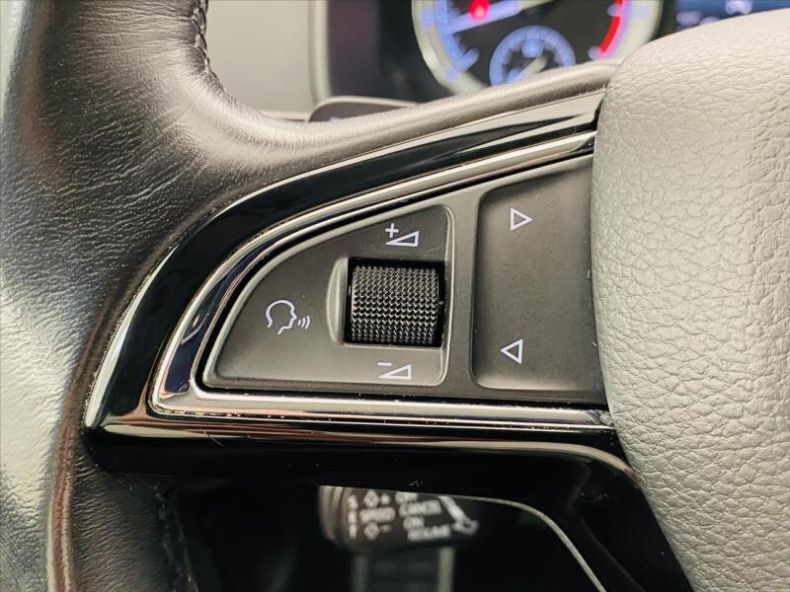 Škoda Karoq - hlavní fotka