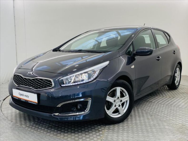 Kia Cee'd - hlavní foto