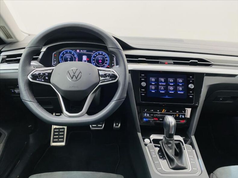 Volkswagen Arteon - hlavní fotka