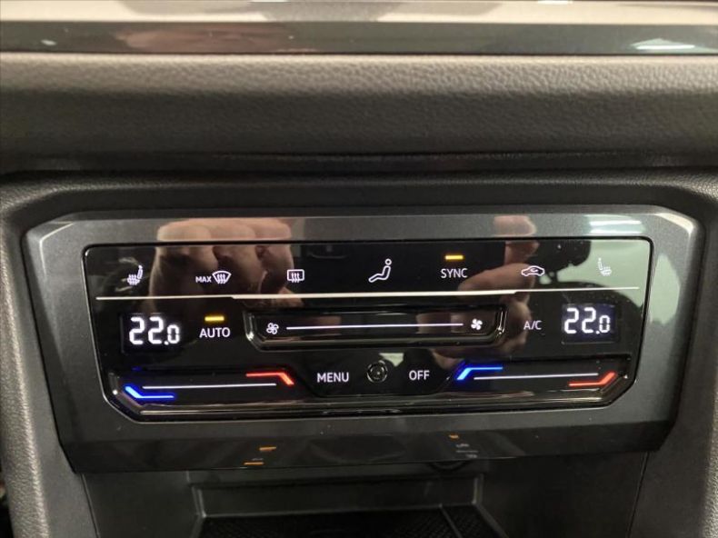 Volkswagen Tiguan - hlavní fotka