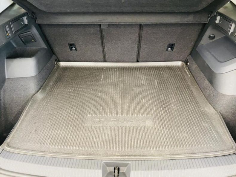 Volkswagen Tiguan - hlavní fotka