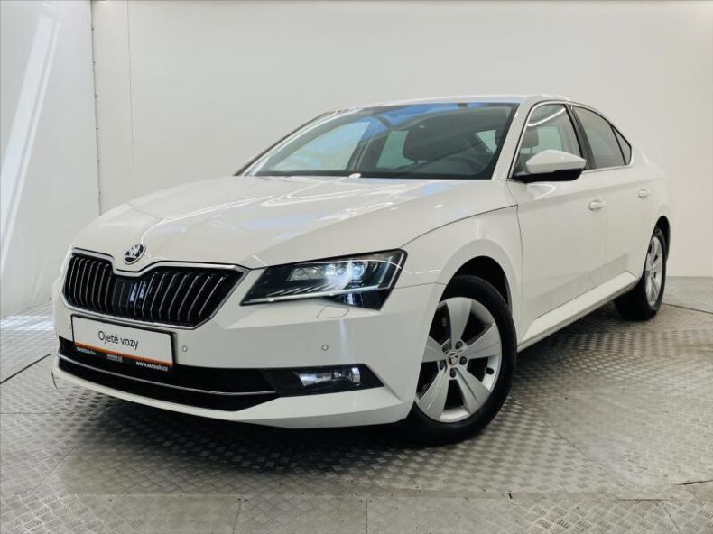 Škoda Superb - hlavní fotka inzerátu