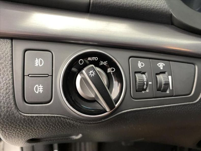 Hyundai i40 - hlavní fotka