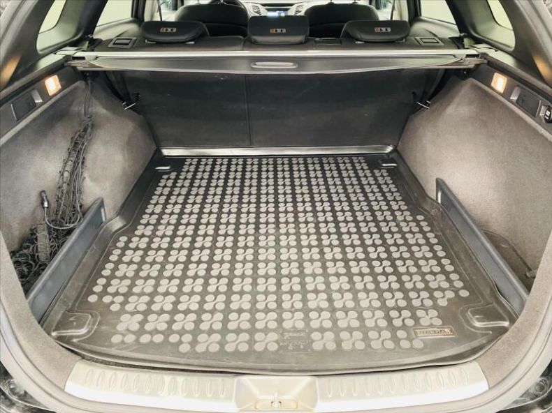 Hyundai i40 - hlavní fotka