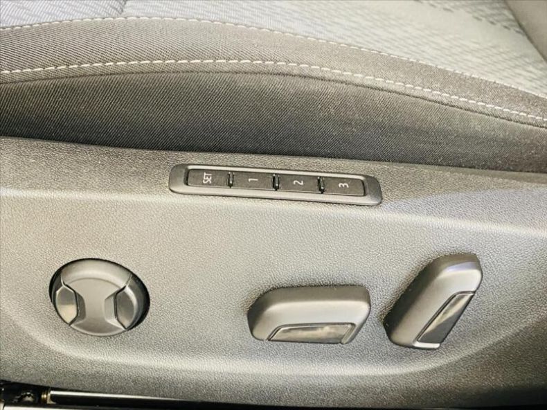 Škoda Octavia - hlavní fotka