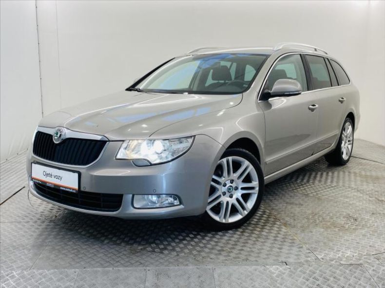 Škoda Superb - hlavní fotka inzerátu