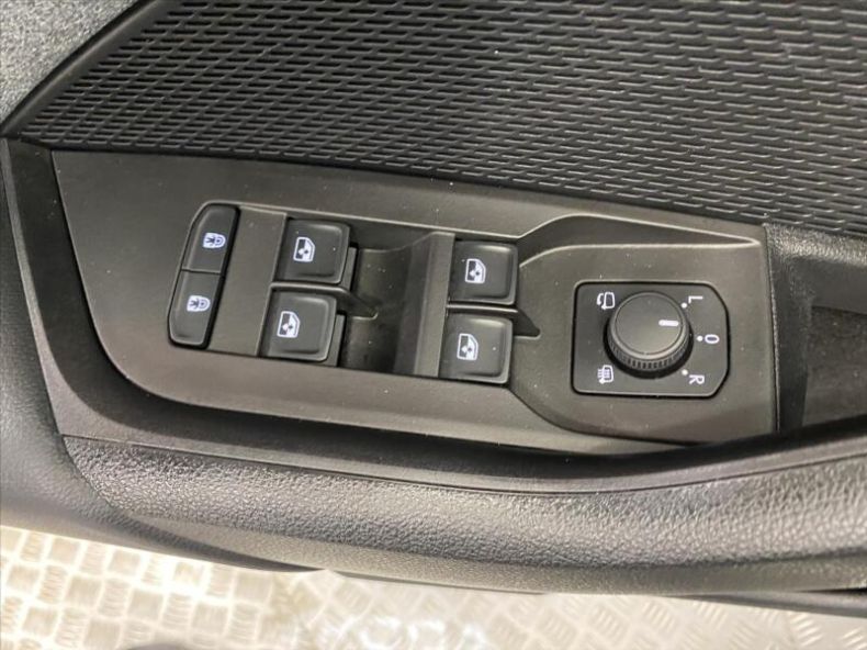 Škoda Octavia - hlavní fotka