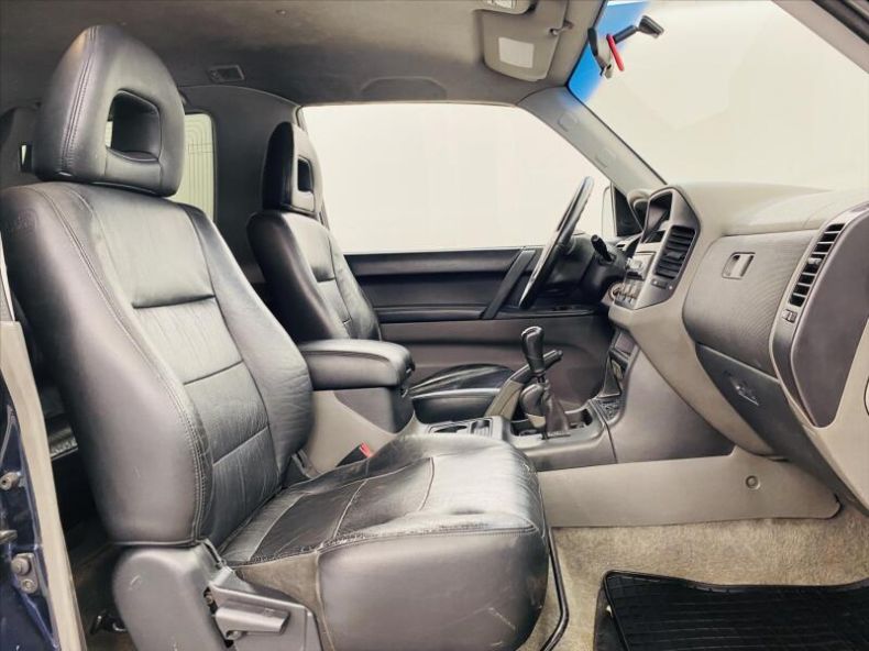 Mitsubishi Pajero - hlavní fotka