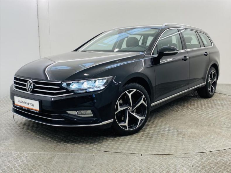 Volkswagen Passat - hlavní foto
