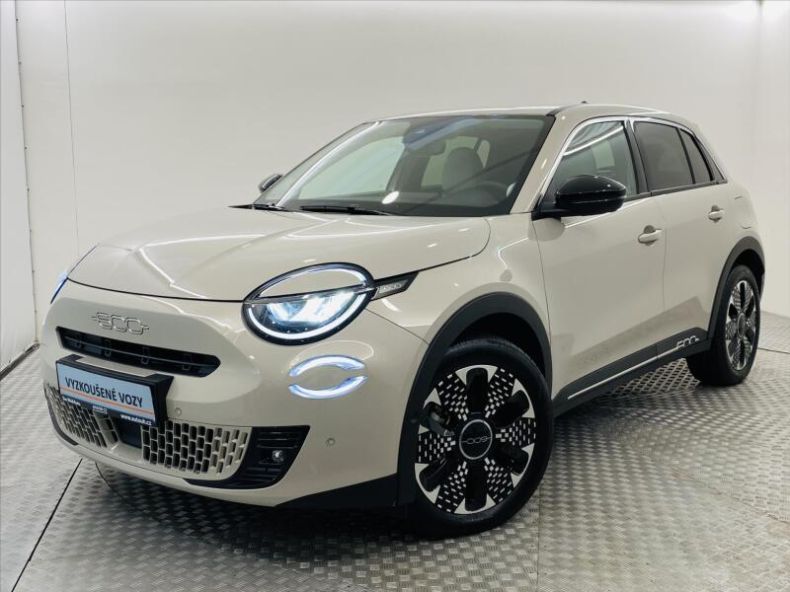 Fiat 600e - hlavní foto