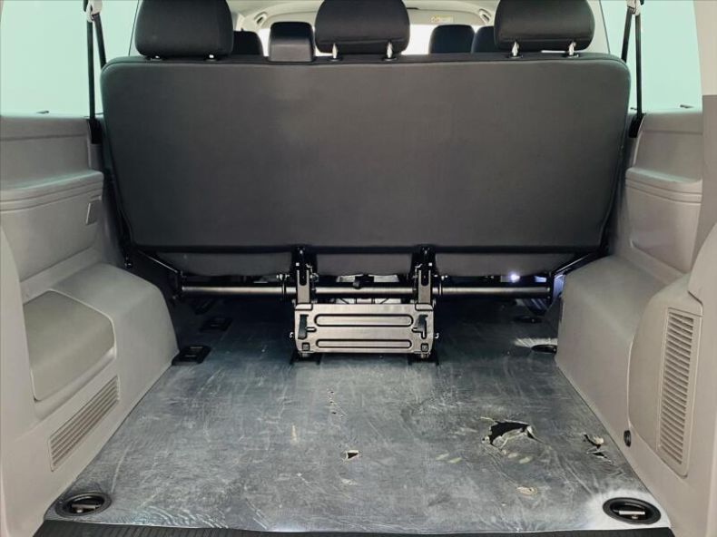 Volkswagen Caravelle - hlavní fotka