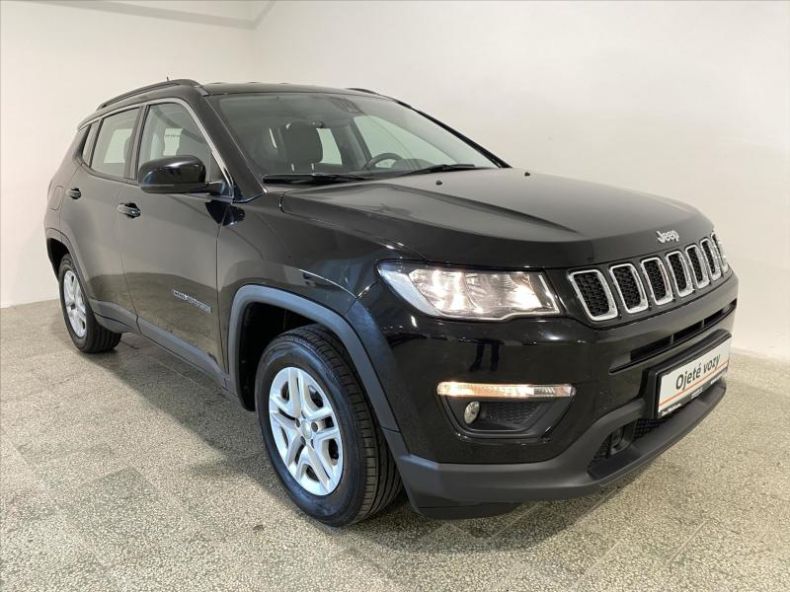 Jeep Compass - hlavní foto