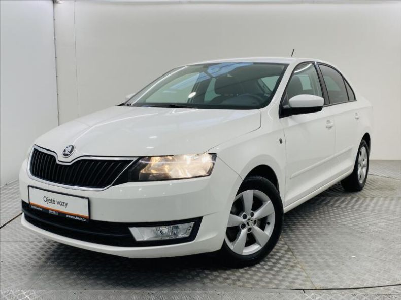 Škoda Rapid - hlavní foto