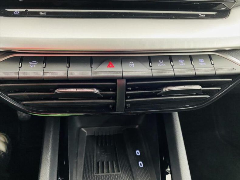 Škoda Octavia - hlavní fotka