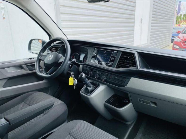 Volkswagen Transporter - hlavní fotka