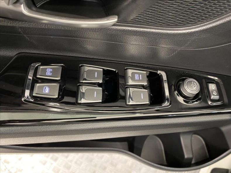 SsangYong Korando - hlavní fotka