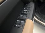 Land Rover Defender - fotka číslo 41